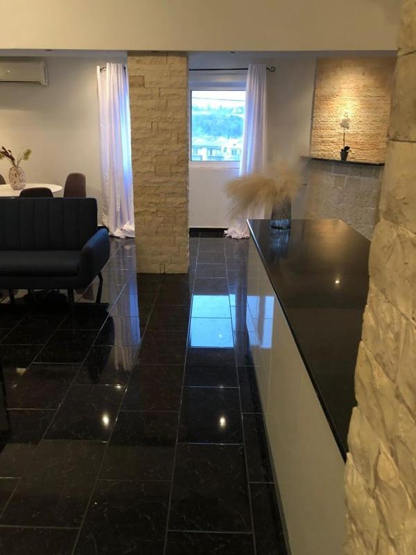 Luxury Apartments Christos Γουβιά Εξωτερικό φωτογραφία