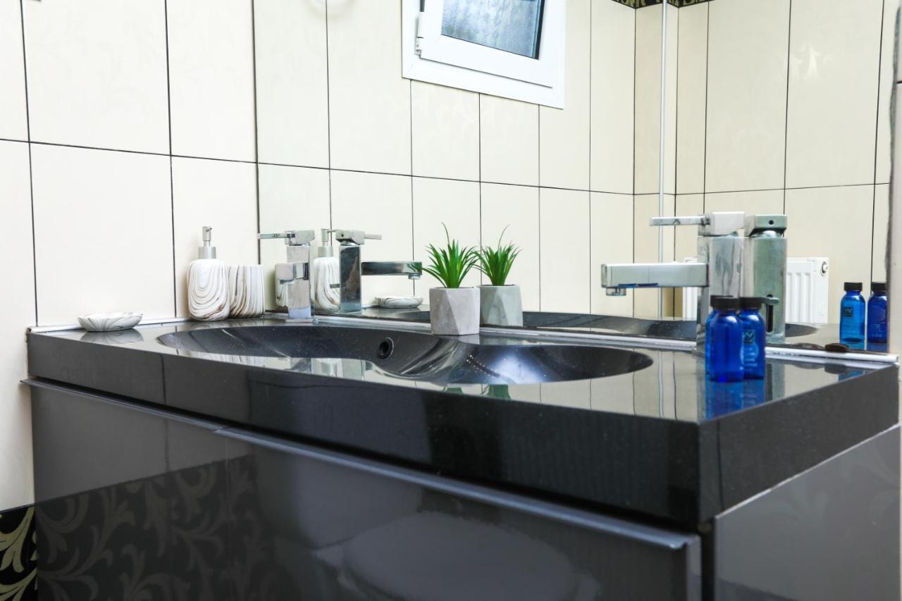 Luxury Apartments Christos Γουβιά Εξωτερικό φωτογραφία